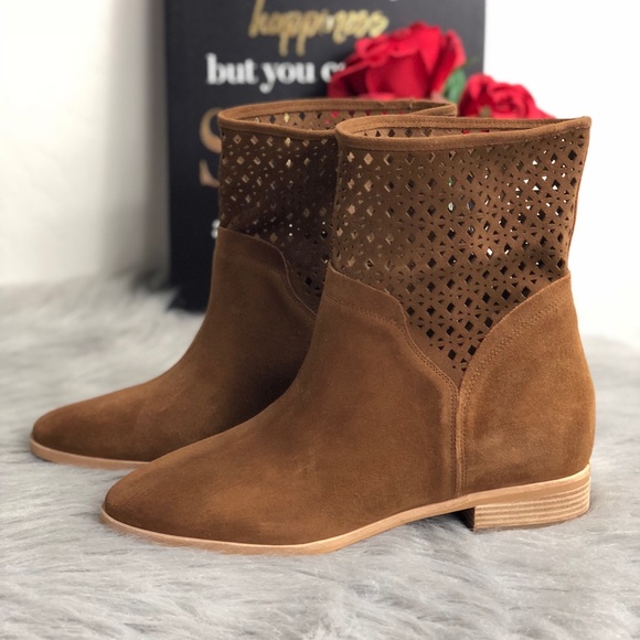 Michael Michael Kors Graham Perforated Tan Bootie - Picture 8 of 8